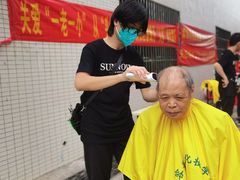 -首脑美容美发化妆美甲培训学校(龙岗校区)
