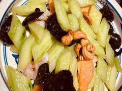-孙家外婆•长春地标美食新名片(吾悦广场店)