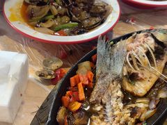 -郑记•不夜城烧烤•龙虾•虾蟹(黄鹤楼店)