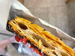 -HOT CRUSH趁热集合·现烤面包(上海环球港店)