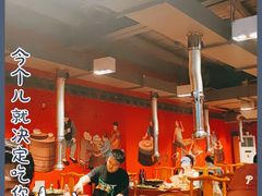 大堂-赵胖炙子烤肉&深夜酒馆(簋街店)