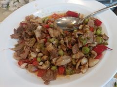 -严记小天府酸菜鱼(西四路店)