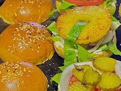 -The Habit Burger Grill 哈比特汉堡(复兴soho店)