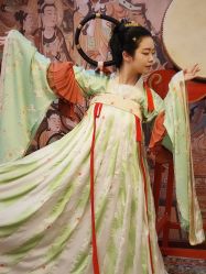 -陈攻馆·汉服