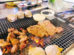 -马路牙子烧烤音乐酒馆(望京店)