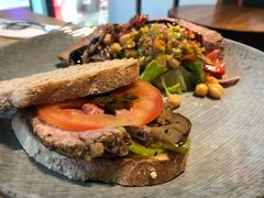 瑞士奶酪烤牛肉-Moka Bros 摩卡站(西单大悦城店)