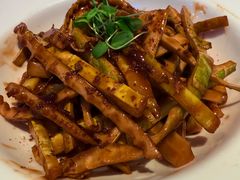 烧春笋-桂满陇·蟹黄小笼汤包(清河万象店)