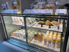 面包甜点陈列柜-喜茶(广州中山六路店)