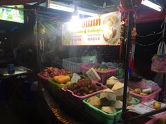 -芒果糯米饭摊子