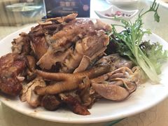 -鹏城人家海鲜酒家·23年老字号(较场尾店)