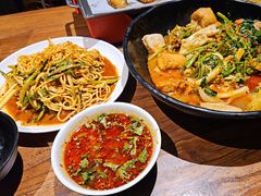 -万记麻辣烫国展总店
