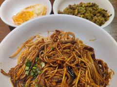 爆炒鳝丝拌面-寻裕记·现炒浇头面(人民广场店)