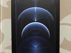 -Apple零售店(华贸购物中心店)