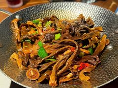 -雀舞云南菜(天津天河城购物中心店)