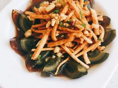 -张大师鸭爪爪特色干锅(南湖店)