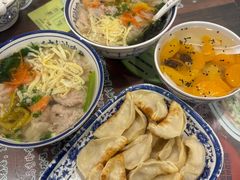 -长人馄饨铺(解放街店)