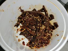 -鑫记婆婆兔·成都特产·兔头手撕兔(太古里店)