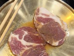 -臻牛烤肉