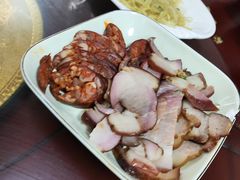 -大口巴肥肠血旺(长春西路店)