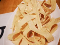 油豆皮-四姑娘山阿巴郎·藏式花园餐厅