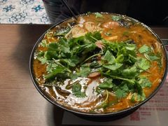 -肥汁米蘭香港米线(定西路店)
