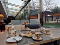 -亮马河饭店翠雅咖啡厅