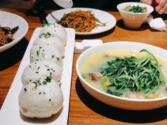 -金枝玉叶上海人家食府(三里河店)