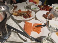 -领鲜活海鲜榴莲自助火锅(东门店)