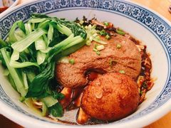 -沪西老弄堂面馆(定西路店)