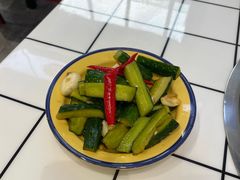 -晓彭肥肠鸡·泡椒鸡火锅(水木天地店)