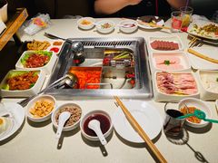 -海底捞火锅鲜切牛肉主题店(长寿路店)