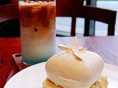 椰子慕斯-BLAQ咖啡(骏豪店)