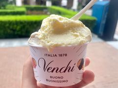 -VENCHI 闻绮(上海佛罗伦萨小镇店)