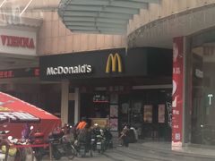 -麦当劳(松江店)