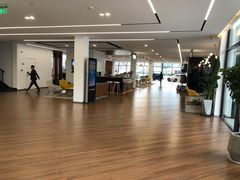 -宁波宝信宝马4S店(江北日湖店)
