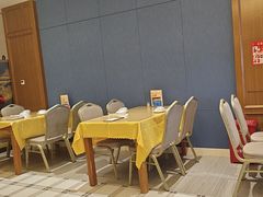 -鹏城人家海鲜酒家·23年老字号(较场尾店)