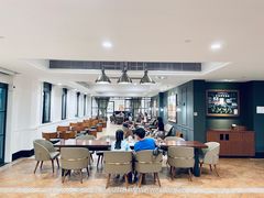 大堂-星巴克臻选(广州沙面店)