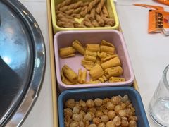 -休记光头香辣蟹干锅(绵竹店)