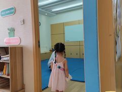 -龅牙兔情商训练与咨询(唐延路店)