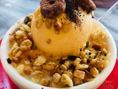 双皮奶脆香果粮雪球-玫瑰甜品(文明路店)