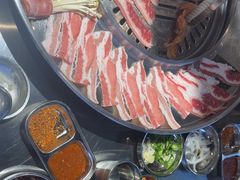 -哈哈碳都·牛肋条无限自助烤肉(宝龙店)