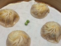 全蟹膏小笼包-桂满陇·蟹黄小笼汤包(中山公园店)