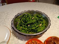 -黄B湛江鸡饭店(粤垦路店)