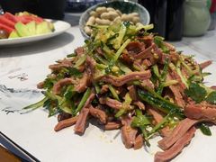 -大宝全猪馆(南京路店)