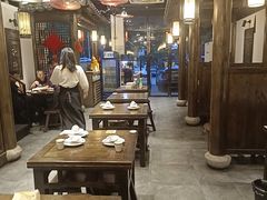 -聚汇三少·龙虾·中餐厅(莫邪路新天地店)