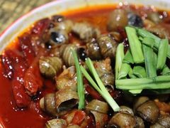 -老闵田螺馆·南昌特色小炒(梦时代店)