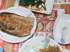 -八条友鲜货烧烤·脆皮烤鱼(石岩旗舰店)