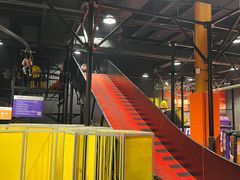 -Tenker Club弹刻极限主题公园 · 蹦床 · 团建 · 生日派对(大关店)