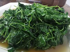 酒香草头-吾介小籠館