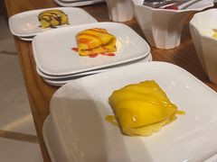 -厦门希尔顿逸林酒店·圆聚自助餐厅(五缘湾店)